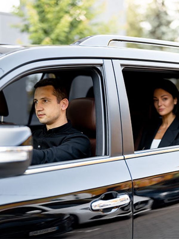 luxury airport taxi booking